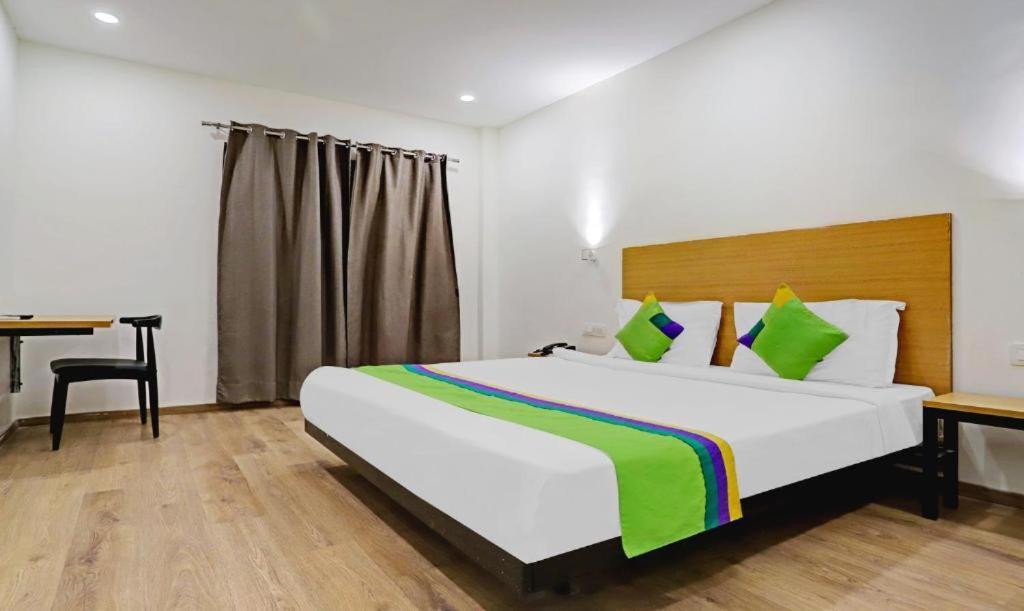 Hotel Orient Avenue Nagpur Esterno foto